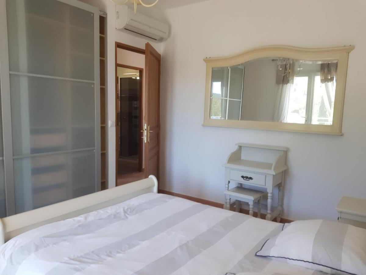 Maison Mimosa Salernes Dış mekan fotoğraf