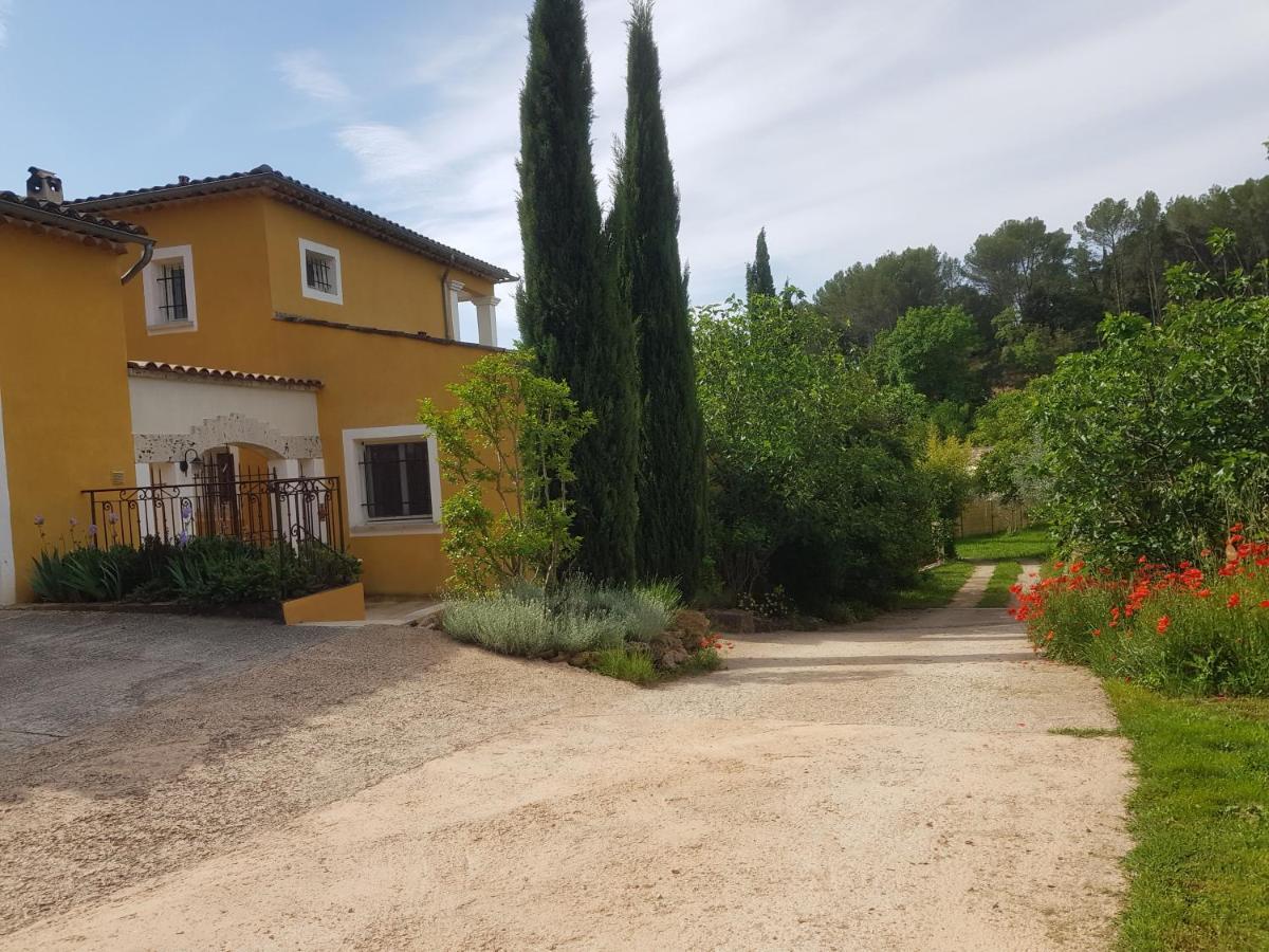 Maison Mimosa Salernes Dış mekan fotoğraf