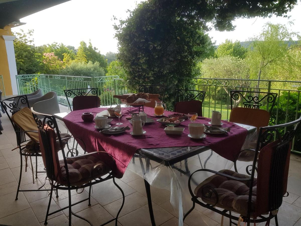 Maison Mimosa Salernes Dış mekan fotoğraf
